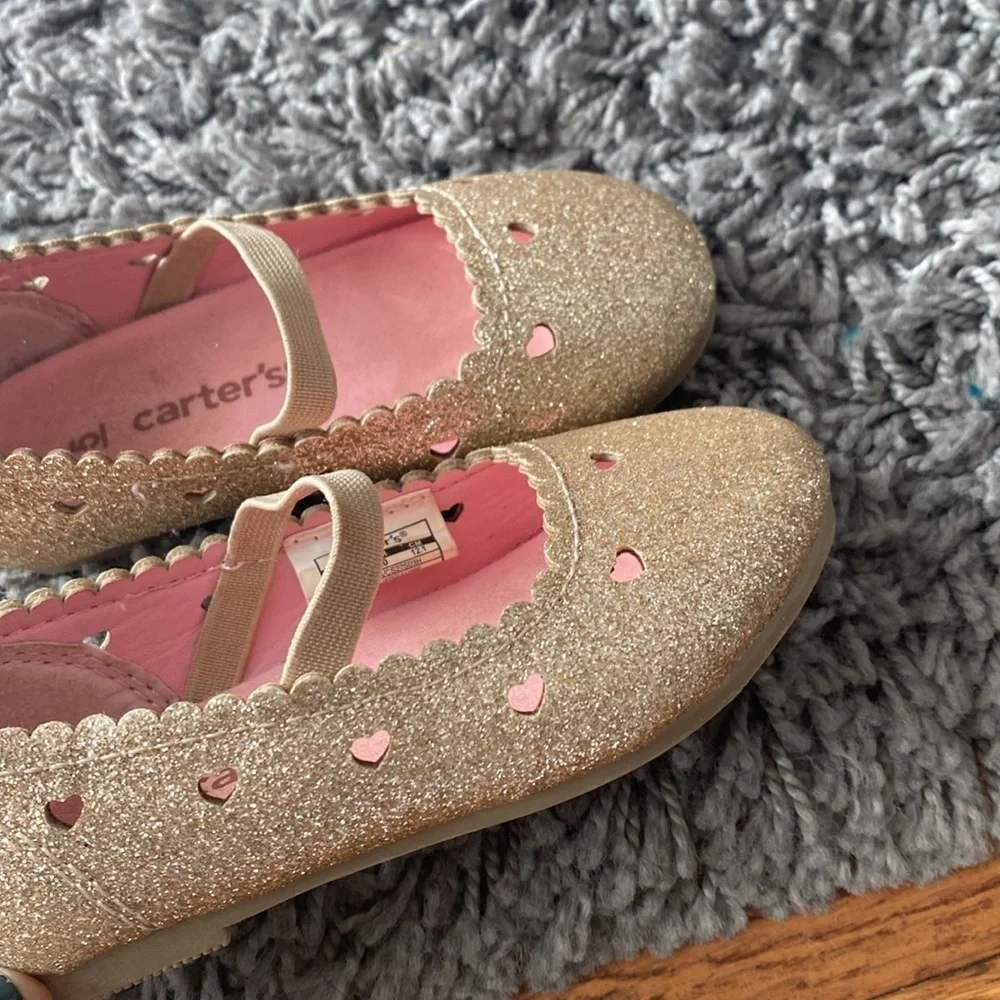 Carters Toddler Girl Gold Glittery Round Tip Flats Size 5